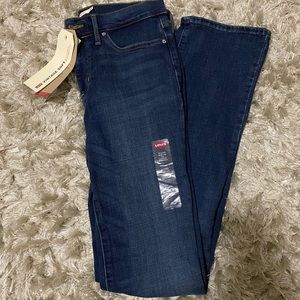 NEW Levi’s jeans with tags